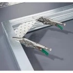 Jeu de pinces à serrage