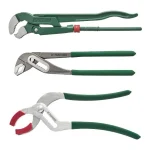 Pinces de plomberie ou clé serre-tubes